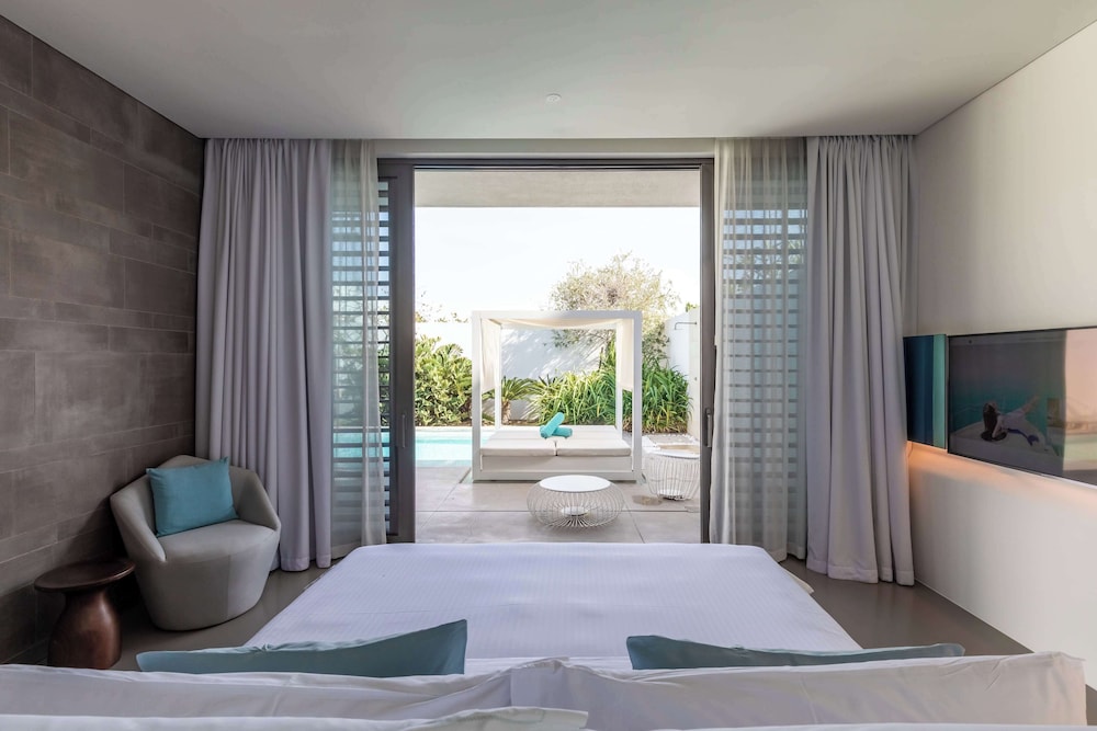 Nikki Beach Resort & Spa Dubai