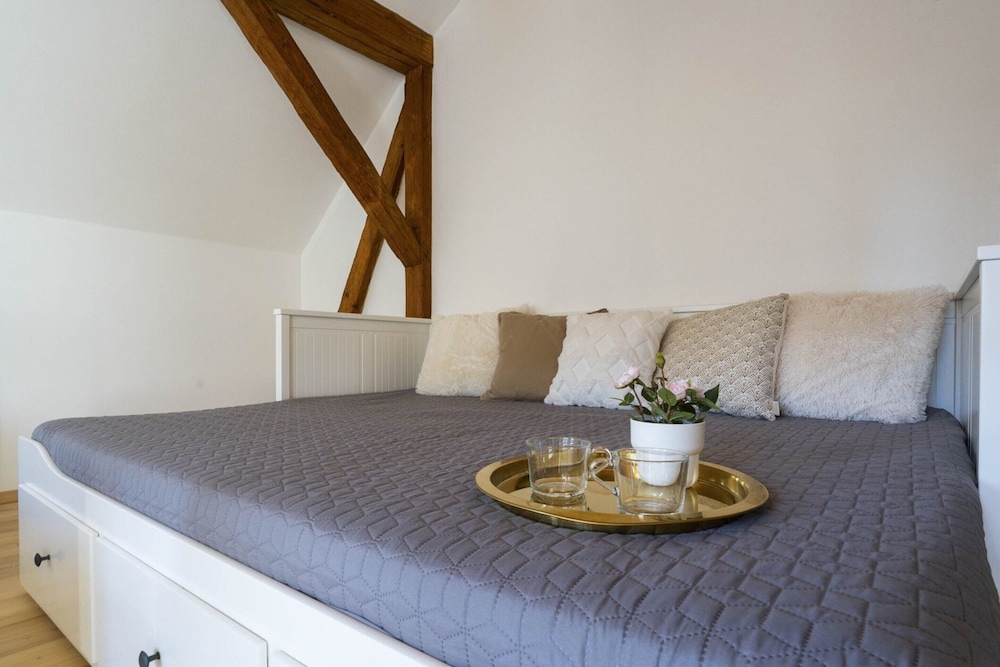 Villa in Rudnik With Private hot tub