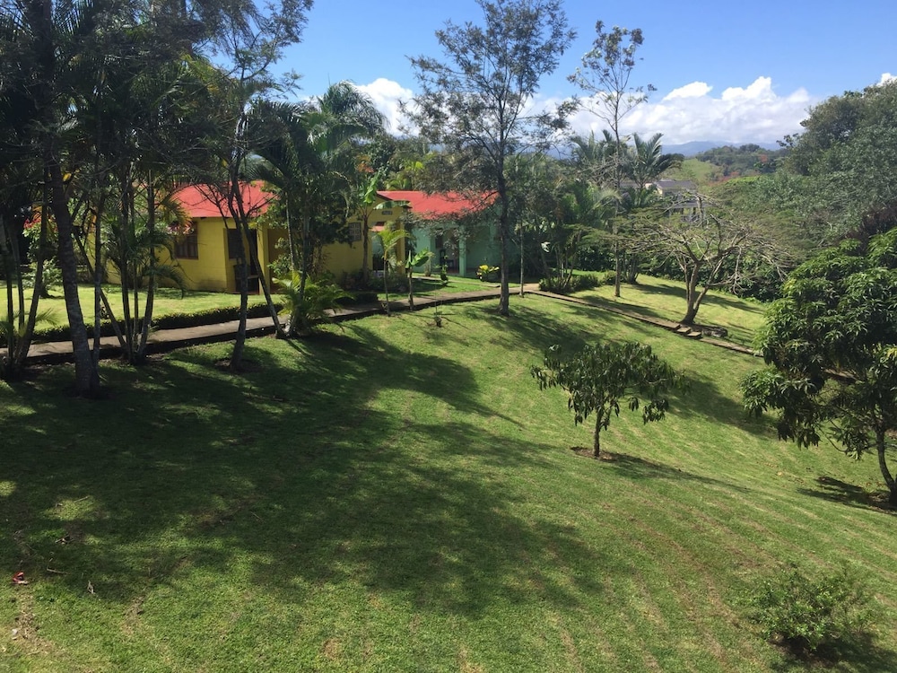 Los Bohios Campo Añil