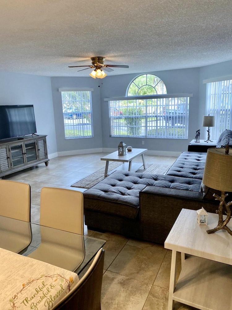 Luxury Condo Apartment Near Disney Universal 12, Φωτογραφία 11