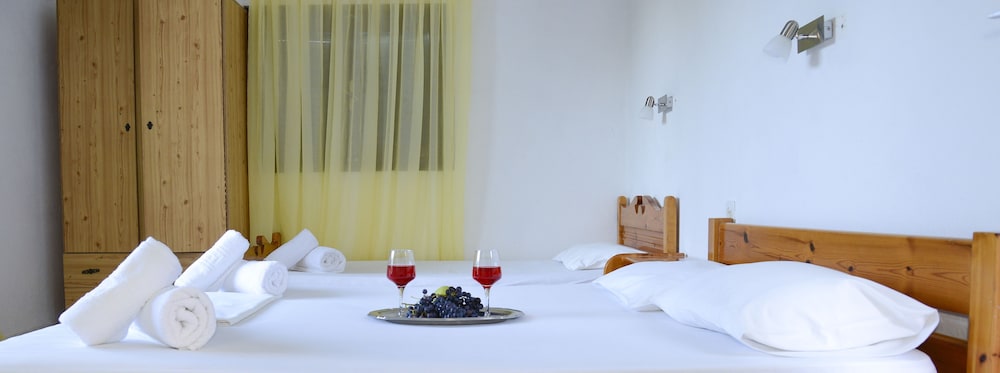 Corfu Room