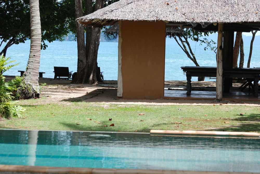 Khao Tong Villa at Melina