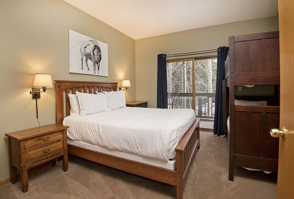 Canyon Run I-203 2 Bedroom Condo by Redawning - Property Image 21