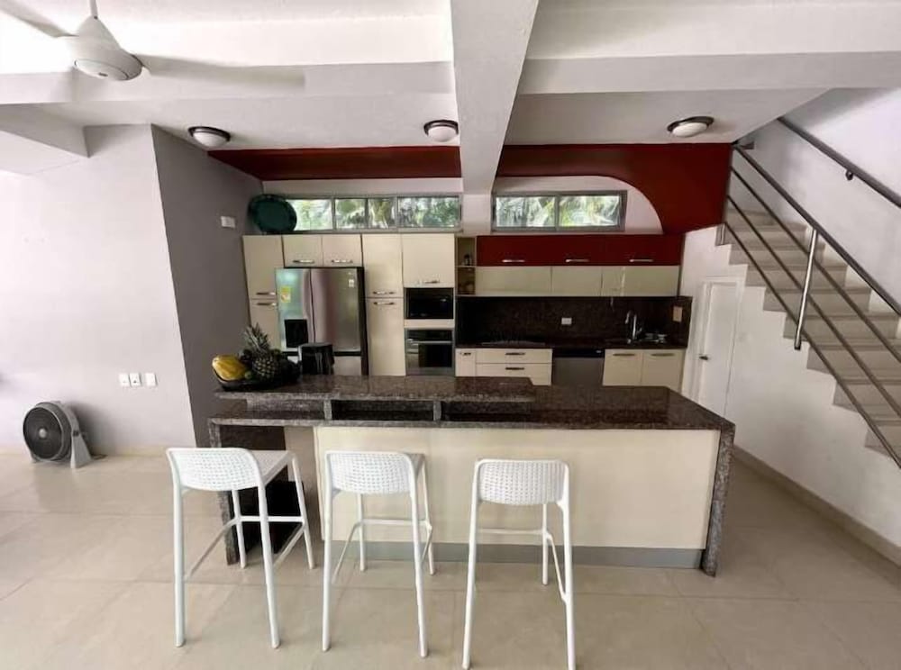 NOK Luxury 4BR Pool Villa in Manzanillo Cartagena