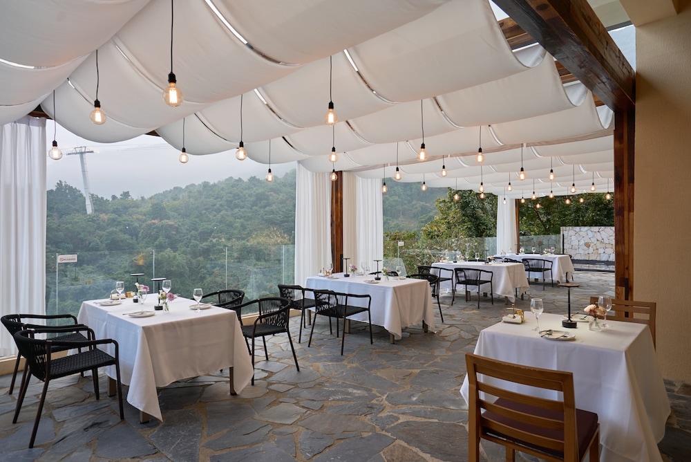 Miyue Shenzhen Tianlu Secret Wild Wizard Holiday Hotel