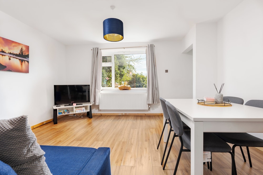Long Stay 3BR House With Parking