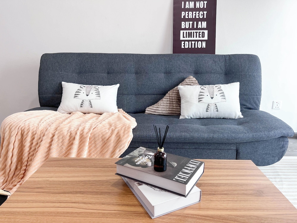 MH Maison by Manhattan Group