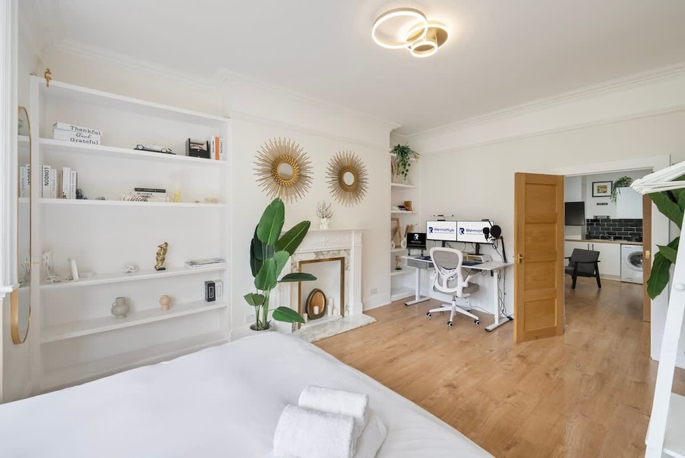 Modern Elegance in Paddington