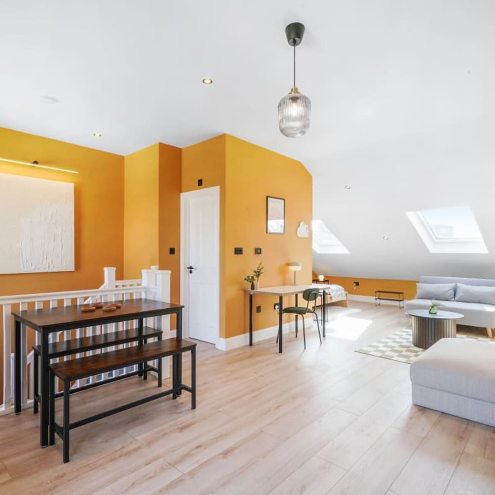 The Balham Flat - Lovely Studio Type Flat