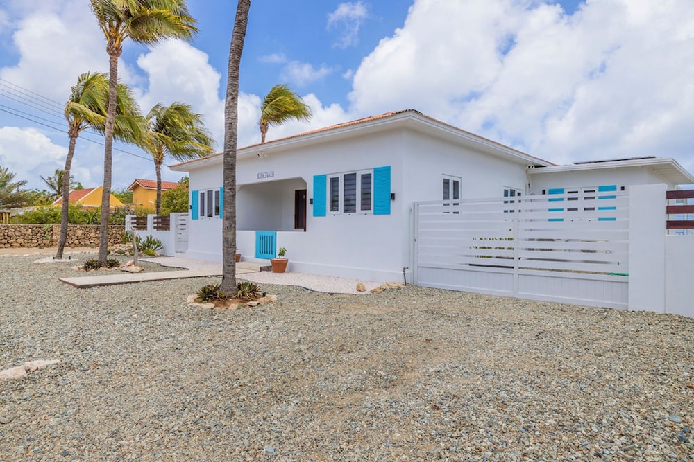 Secluded Beachfront Gem Pool Patio View BBQ