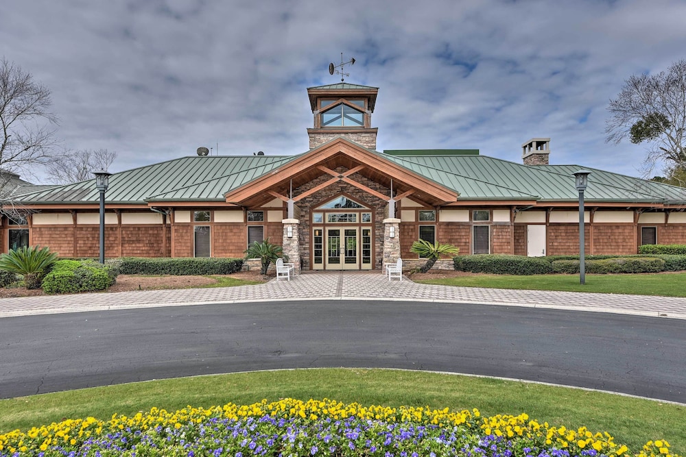 World Golf Village Resort Escape w/ Pool Access!