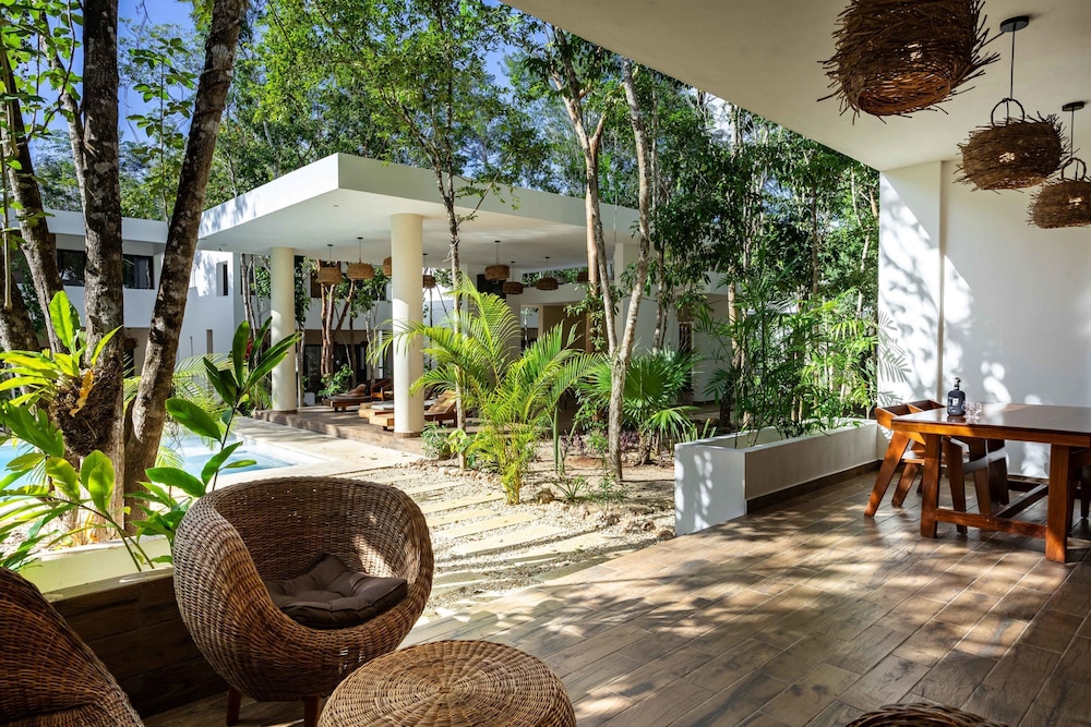 Villa Chicana Resort Pool AC Fast Internet
