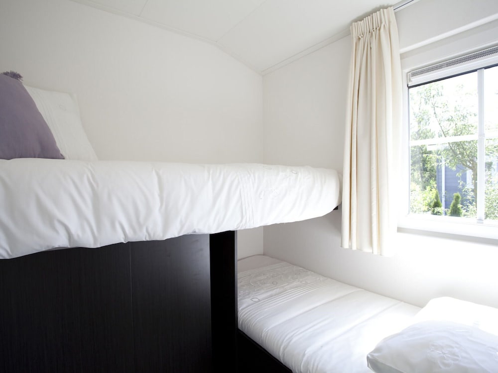 Nice Chalet With Dishwasher view 4