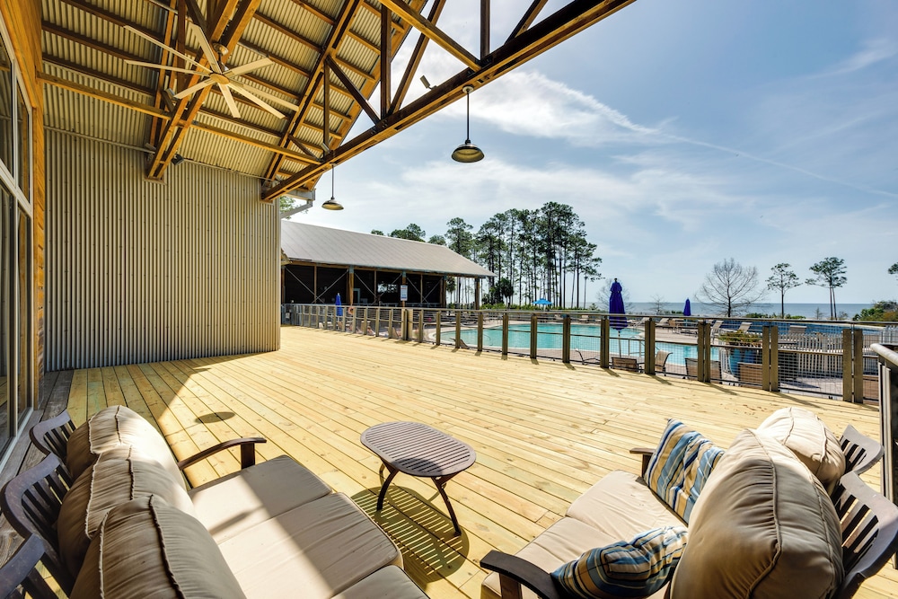 Family Beach Getaway in St Teresa: Bike to Ocean!
