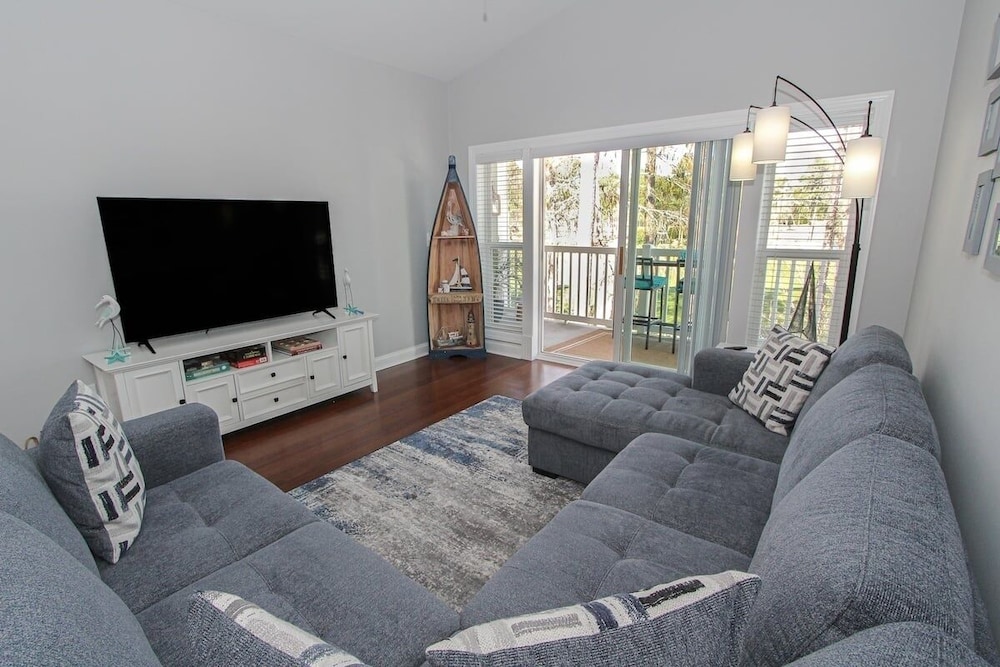 World Tour 104-306a 3 Bedroom Condo