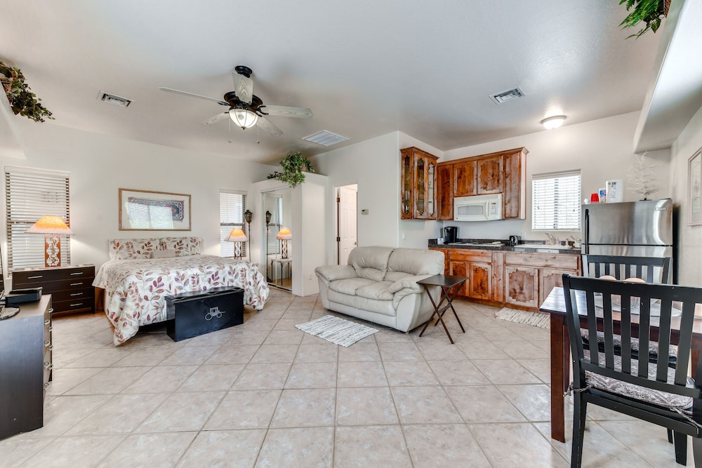 4 Mi to San Tan Mtn Trails: Arizona Studio! view 4
