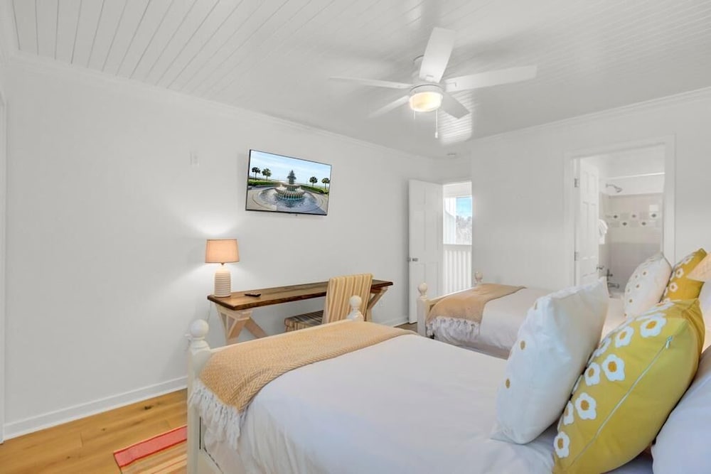 Racquet Club 35 by Wild Dunes, in Resort Core