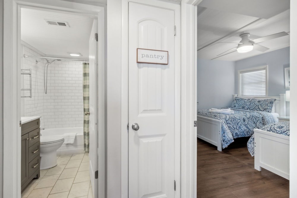 N4 Amelia South 2 Bedroom Condo