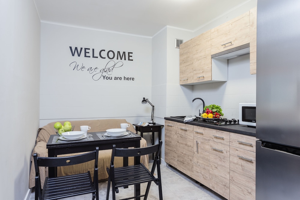 UNIT Short Rent Apartment by Warsaw Metro Station
