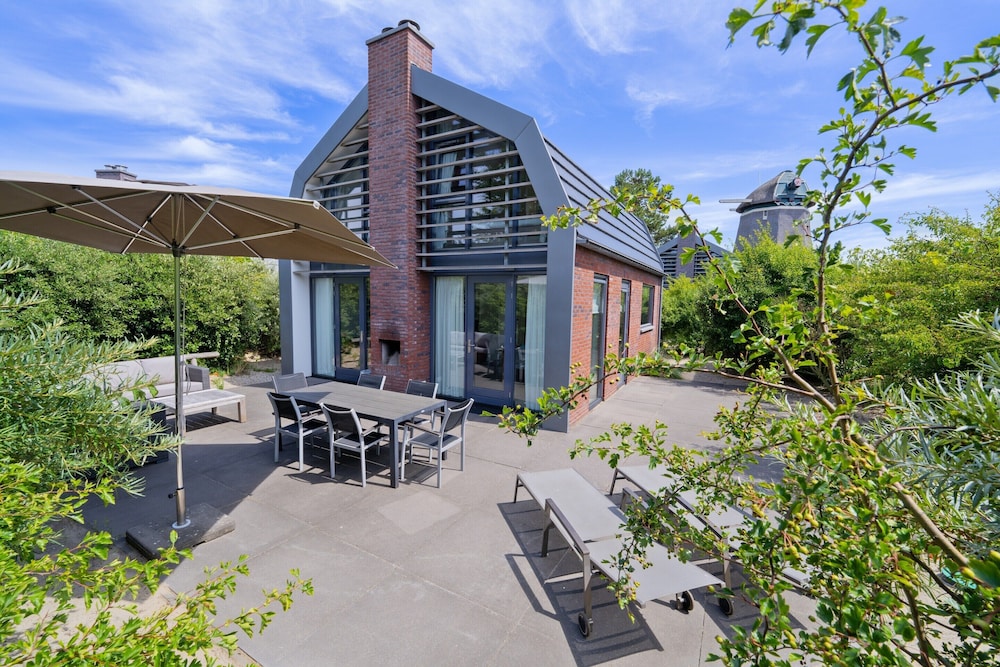 Beautiful Holiday Home With Terrace view 5