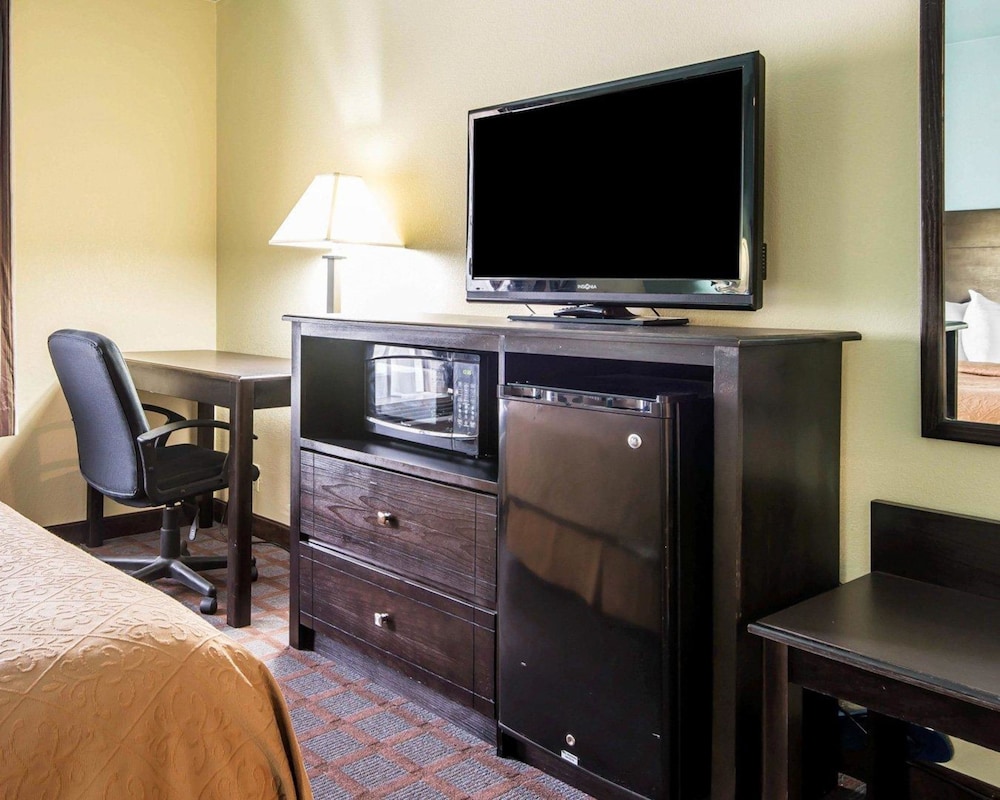 SureStay Plus Hotel by Best Western Blue Springs - Property Image 30