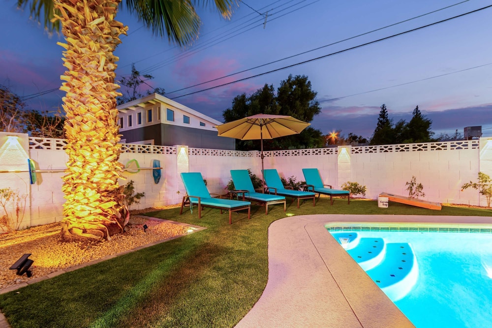 NEW The Mesquite Retreat on Oak Entertainers Oasis