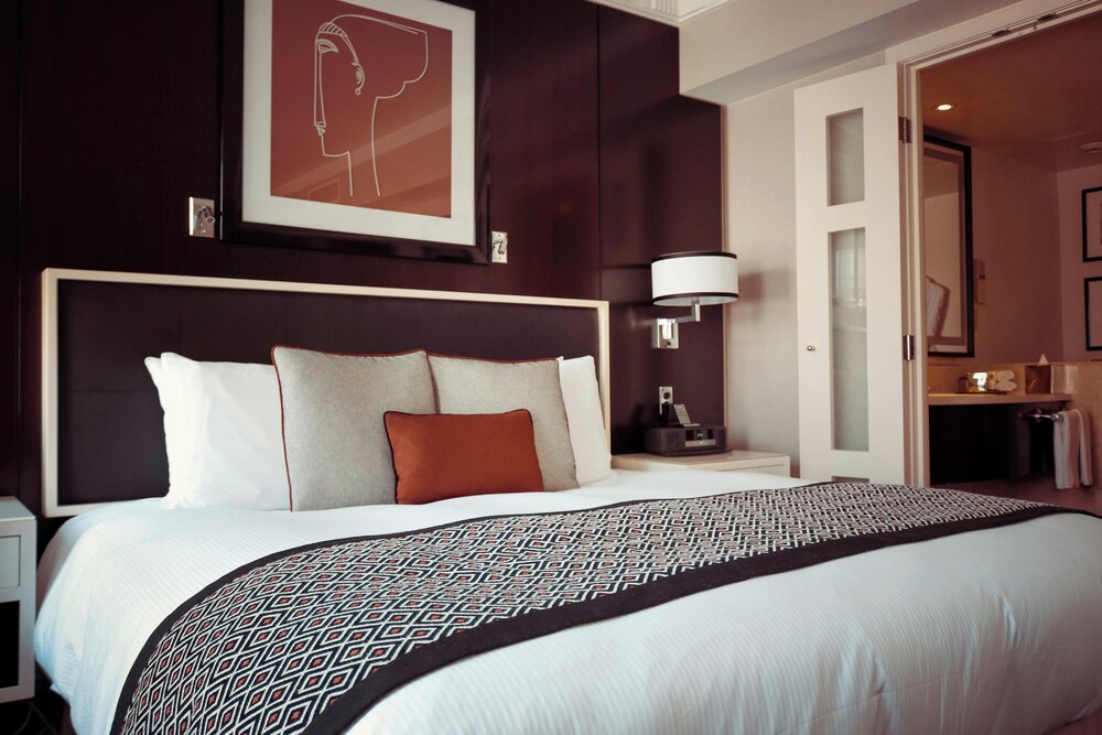 THE 9TH ELEMENT HOTEL