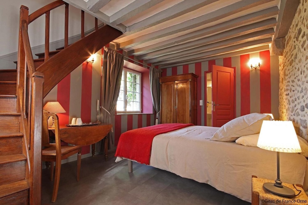 Le Verger - Le Plessis view 2