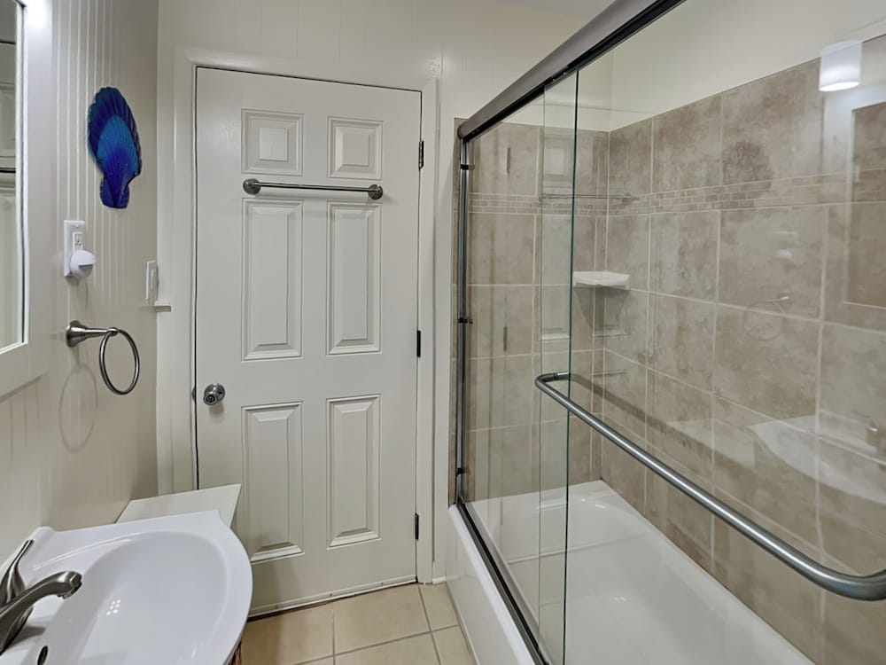 A Beach Pearle by Topsail Realty