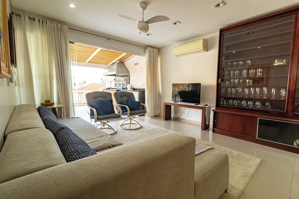 Apartamento Enseada 32