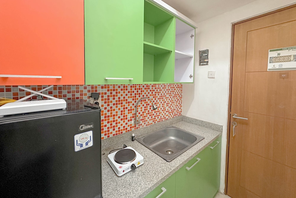 Homey 1BR without Living Room Pavilion Permata Apartment