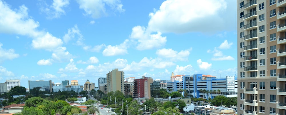 Coral Way by GWC