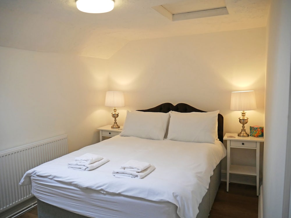 Glendower House Apartments