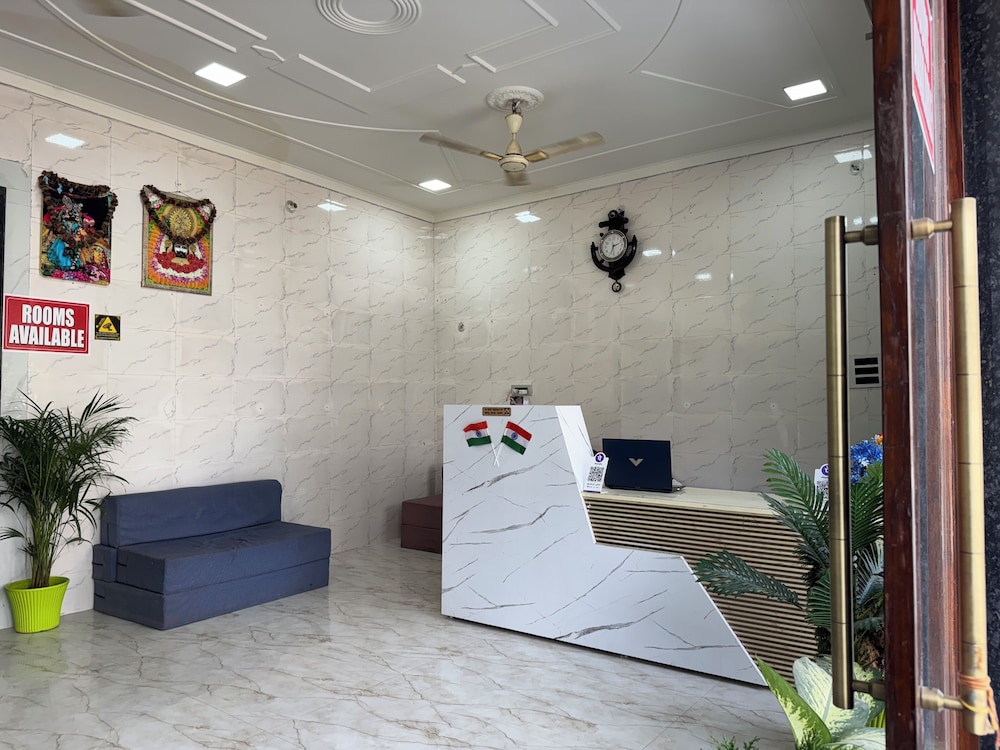 Vimla Residency Hotel Near Prem Mandir