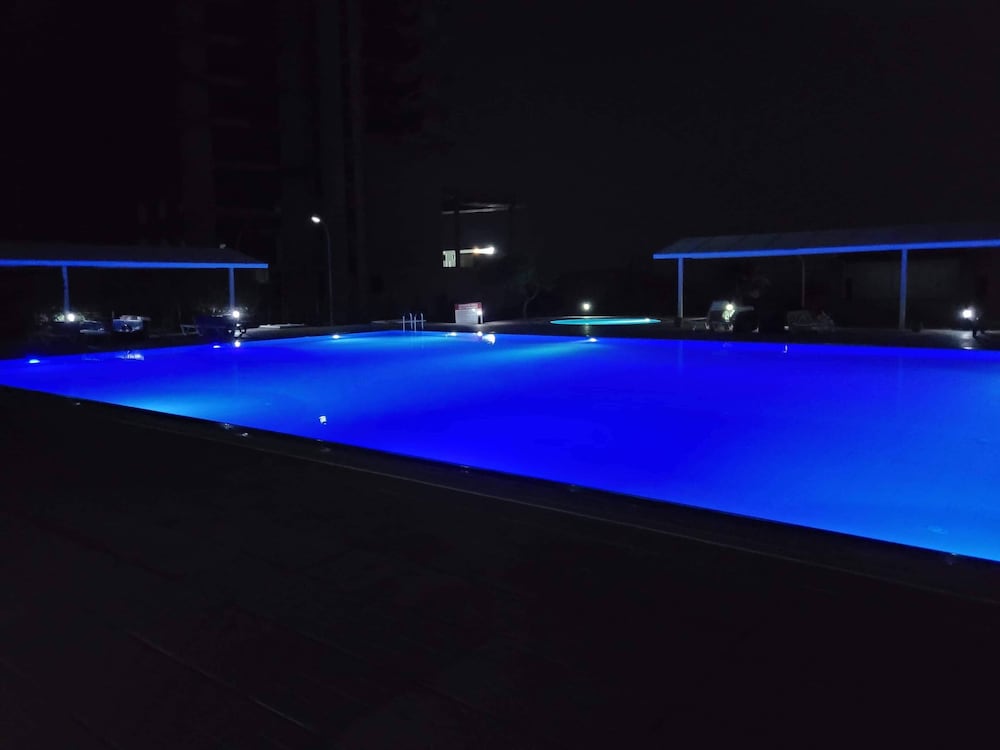 Fabulous 2 Bed Apartment in Safakoy Cyprus