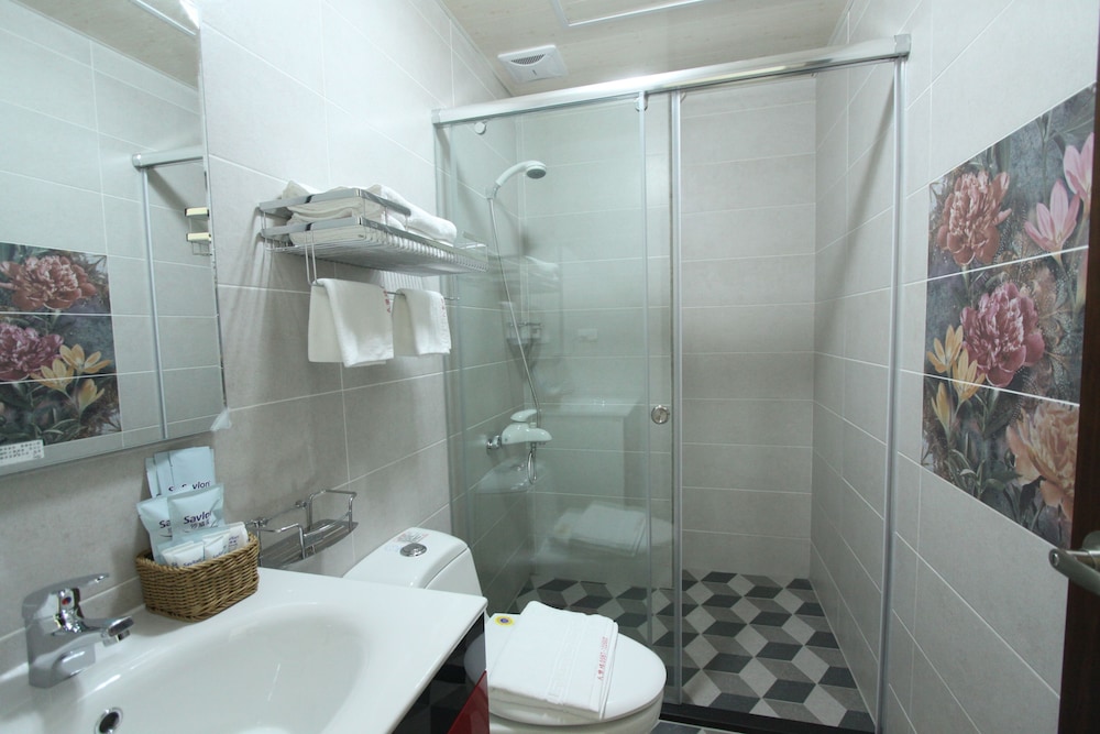 Photo 23