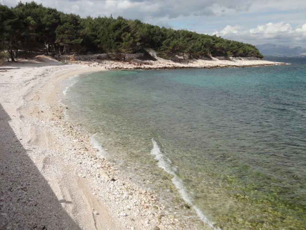 Ivano - 90m to the Beach - A1
