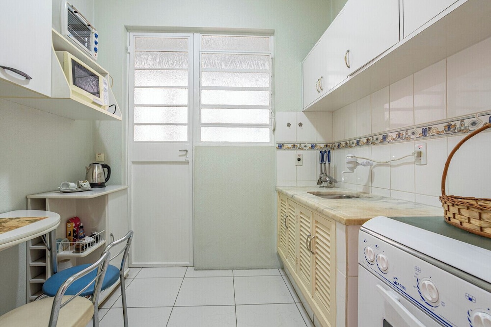 Apartamento c 2 Quartos no Centro Hist Rico