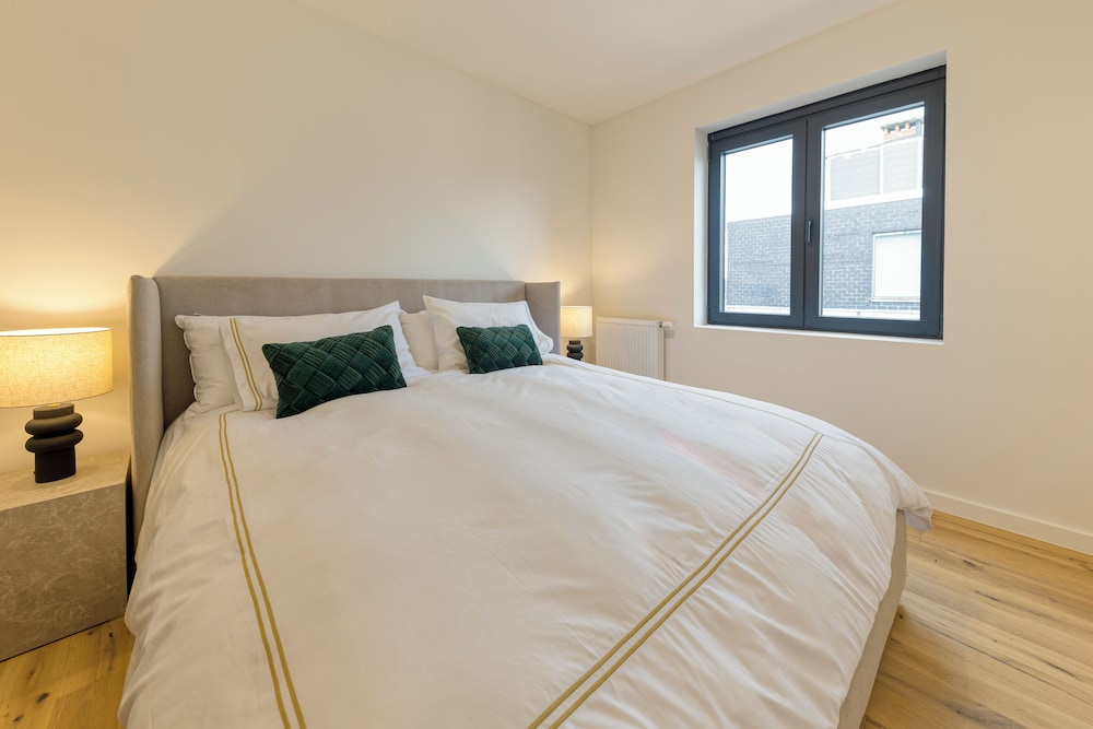 Designer flat 3BR & Mini Golf