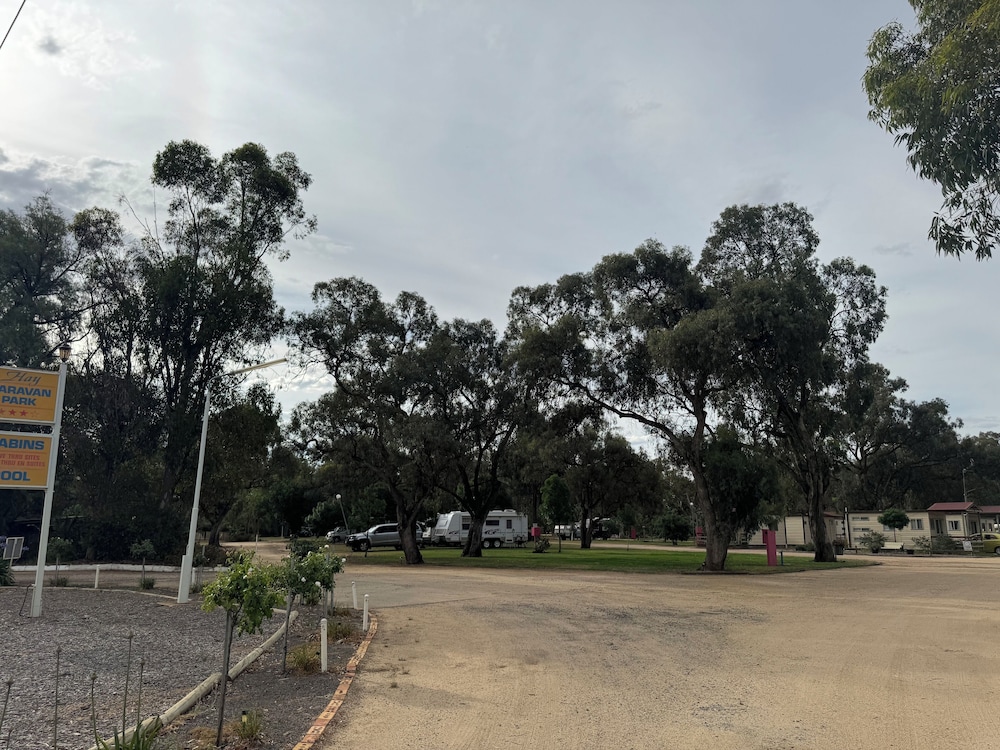 Hay Caravan Park