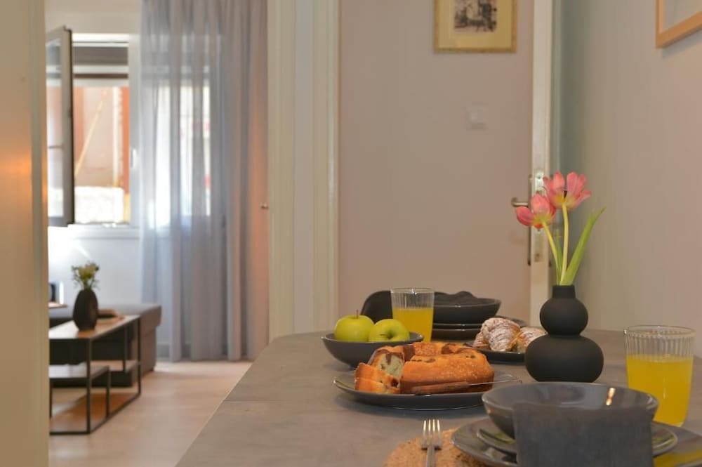 Alter Ego Apartments