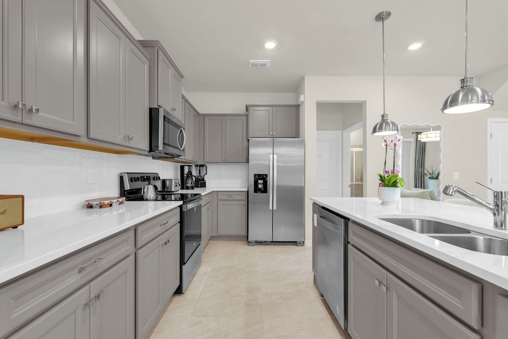 Upstay Disney 5BR Movie Mansionwindsor Cay Resort
