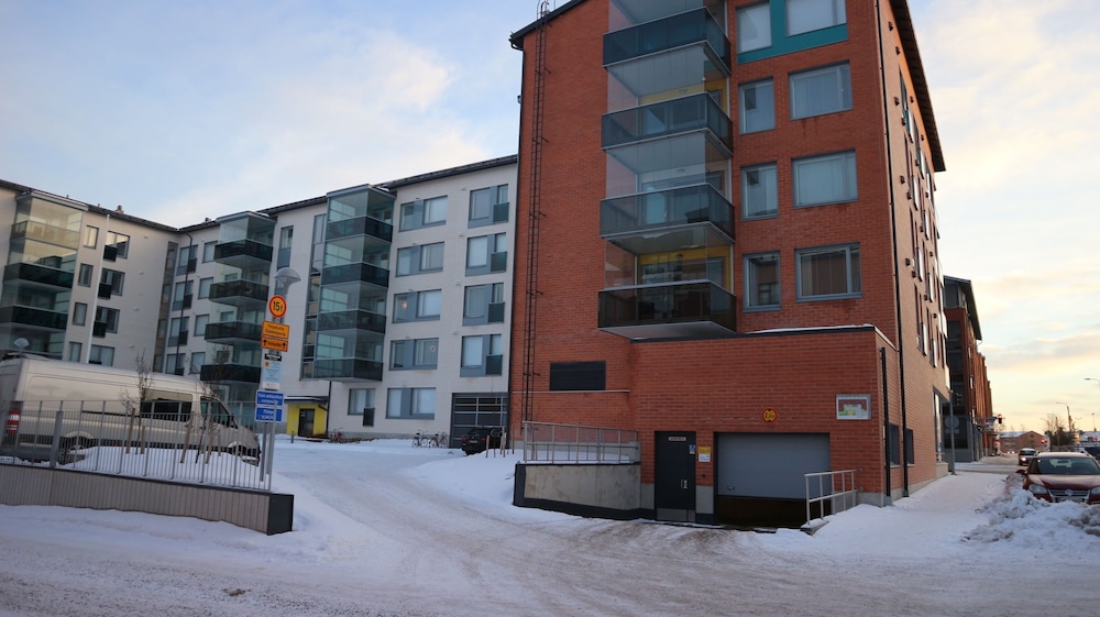 Pro Apartments