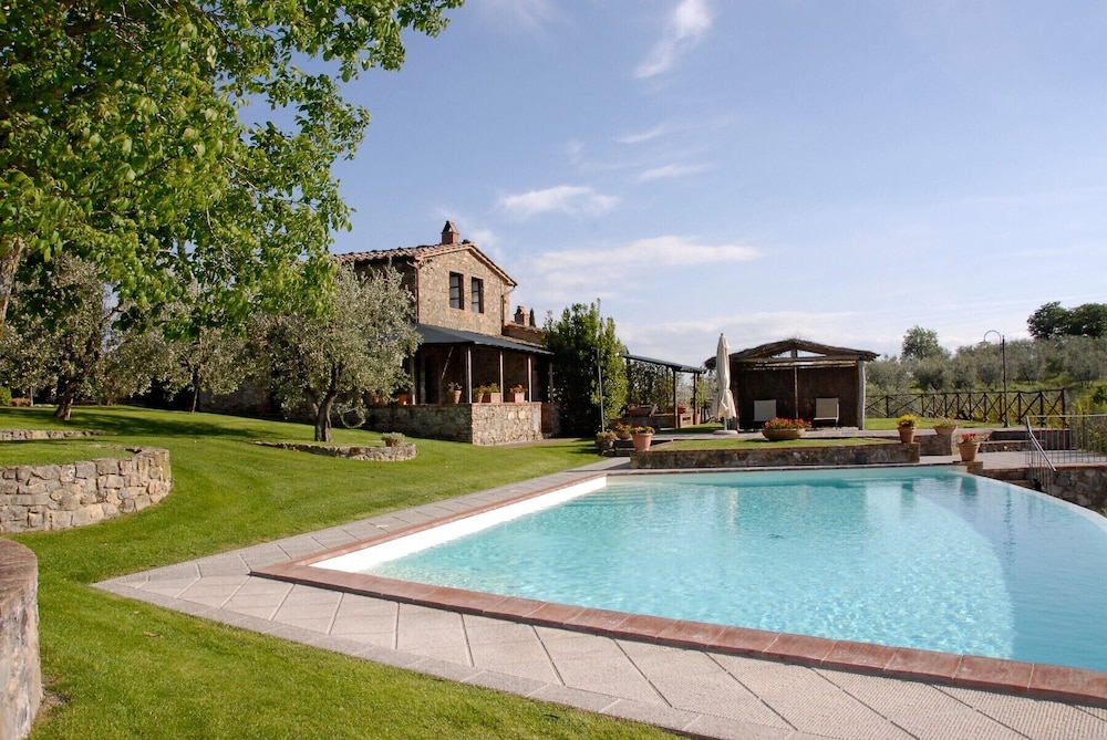 Under the Chianti Sun view 3