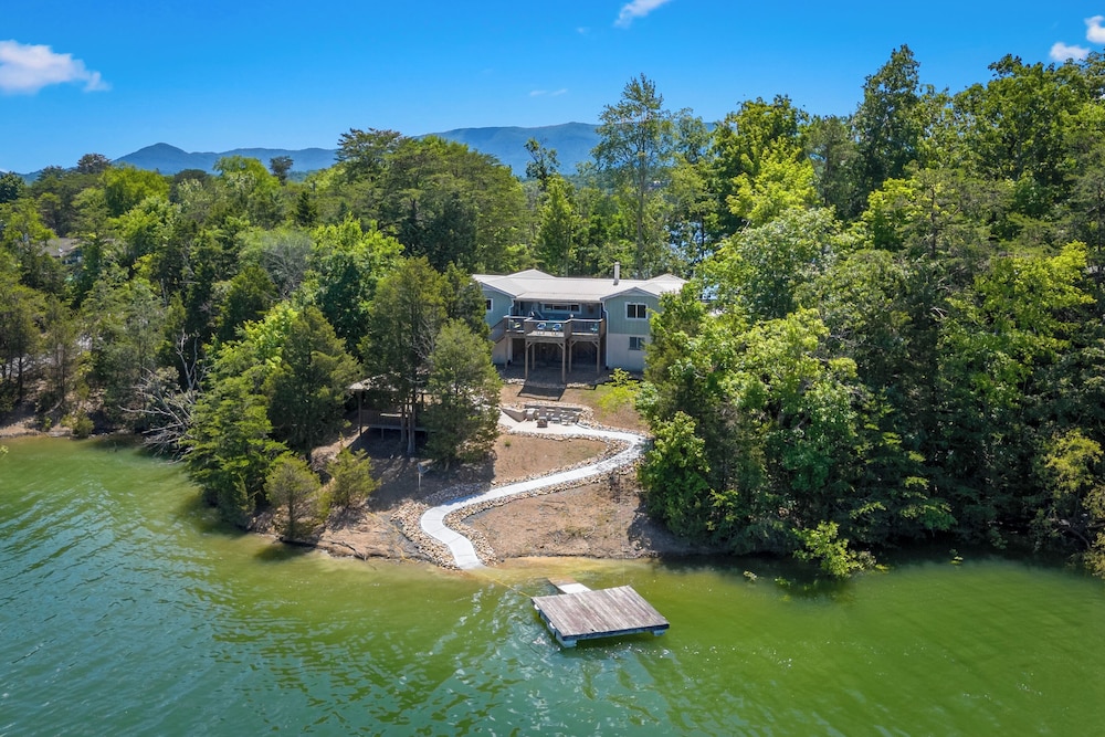 Eagles Nest at Villas on the Bay Retreat for 4! view 4