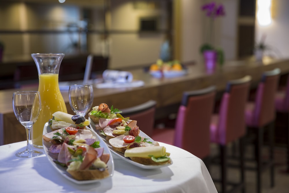 Linz Vacations - Hotel Schillerpark Linz, a member of Radisson Individuals - Property Image 62