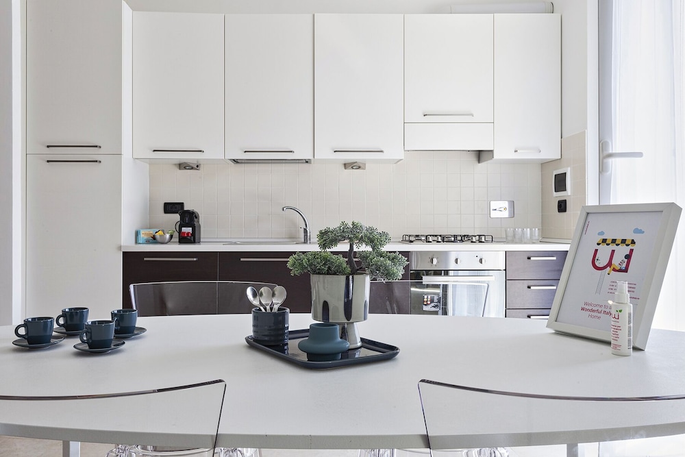 Genoa Vacations - Shelley Apartments By Wonderful Italy - Property Image 17