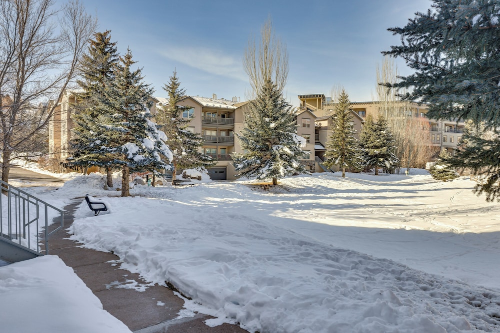 Close to Beaver Creek & Vail: Cozy Edwards Condo!