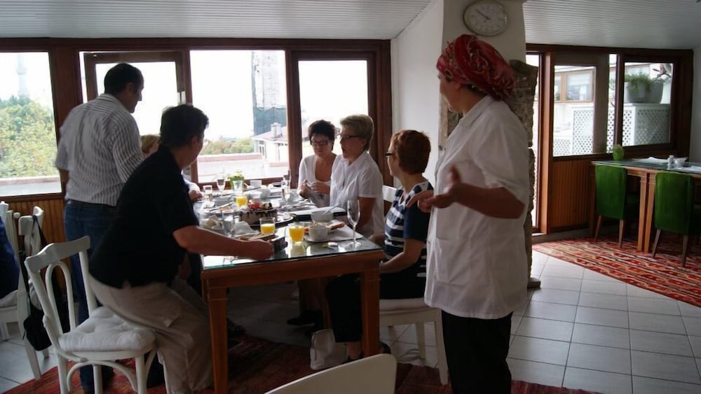 Hotel Turkoman becomes Turkoman Otel. - Image 25