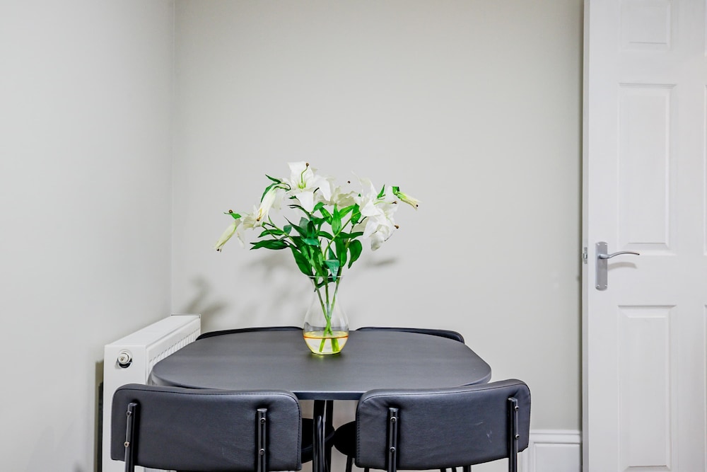 Host Stay Bridge Street Apartment